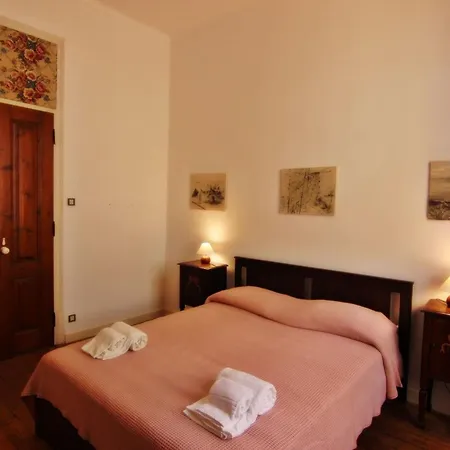 Casa Dos Tios بيت للعطل *